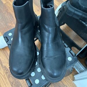 BP Men's Black Leather Ankle Boots